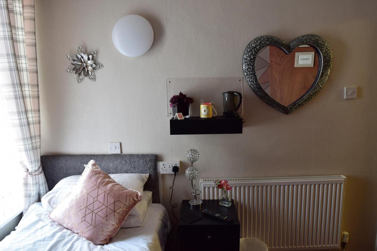 Friends Hotel Blackpool Extérieur photo
