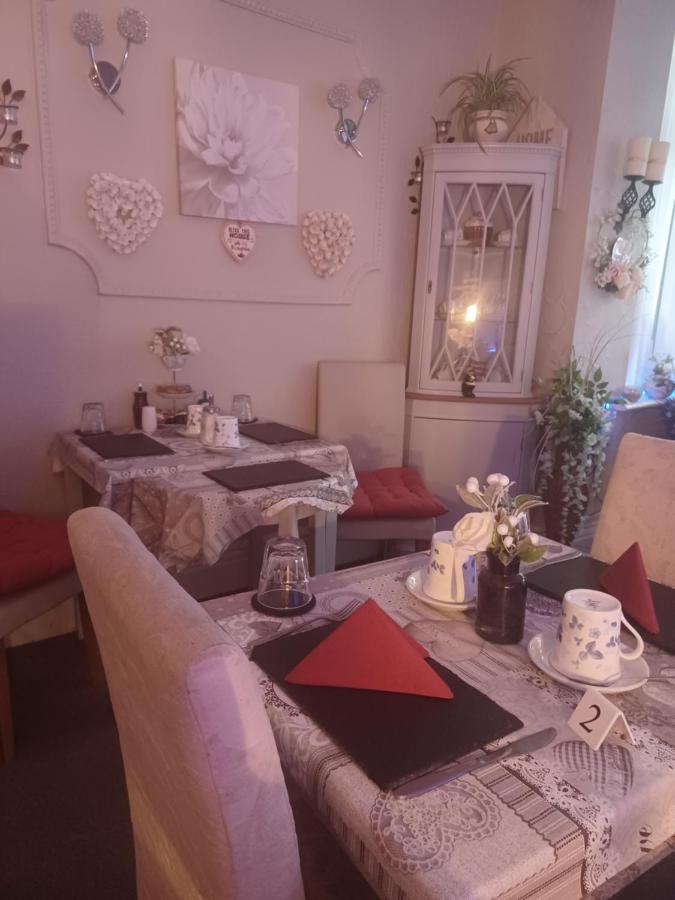 Friends Hotel Blackpool Extérieur photo