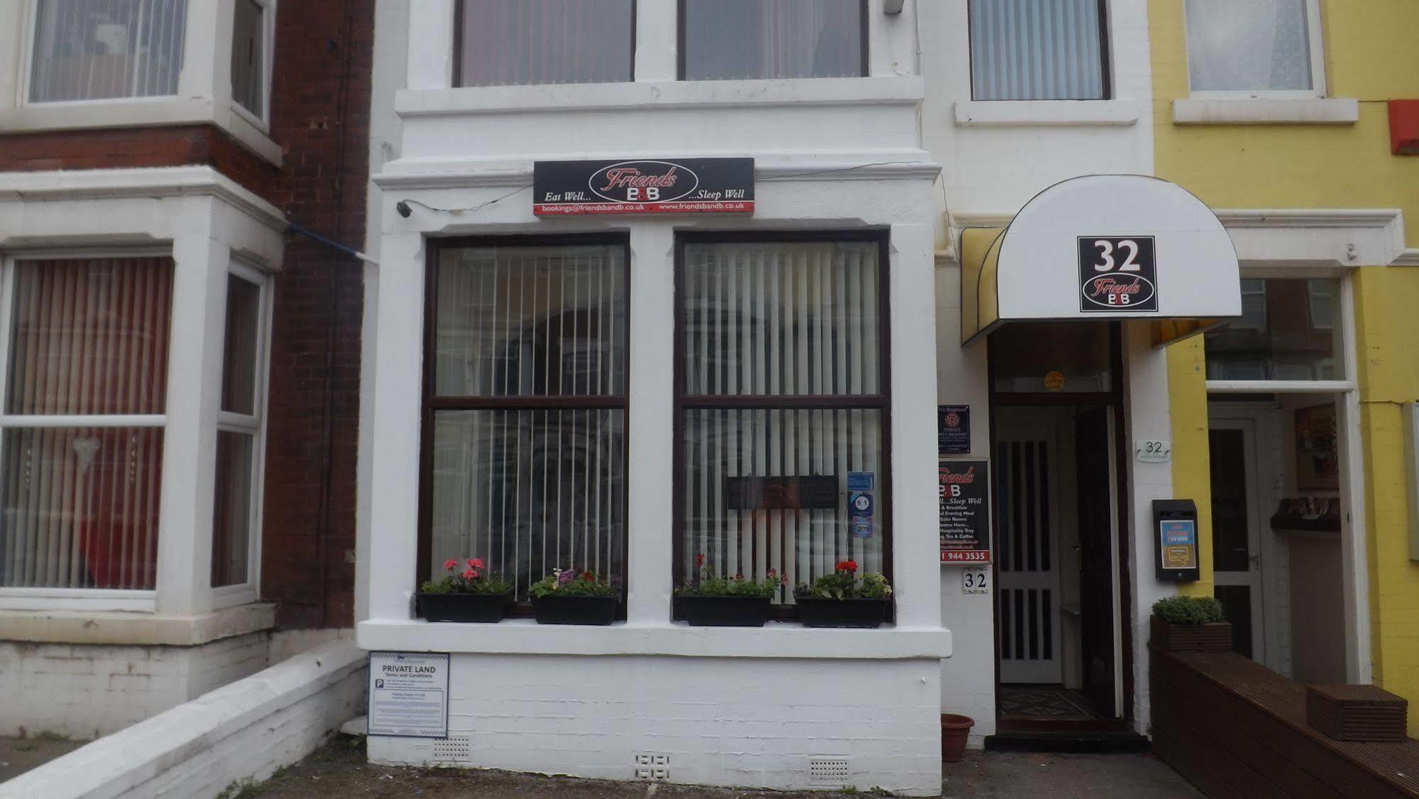 Friends Hotel Blackpool Extérieur photo