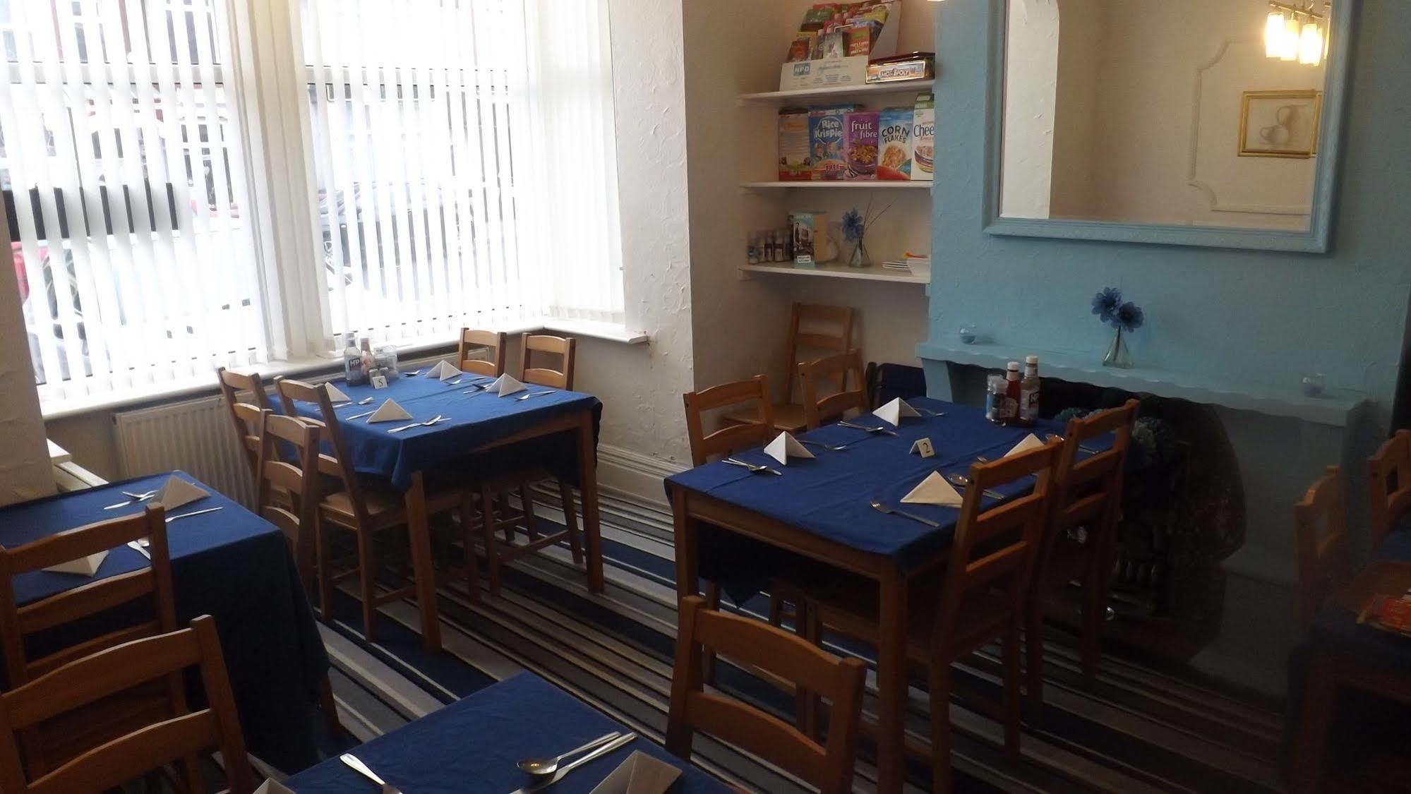 Friends Hotel Blackpool Extérieur photo