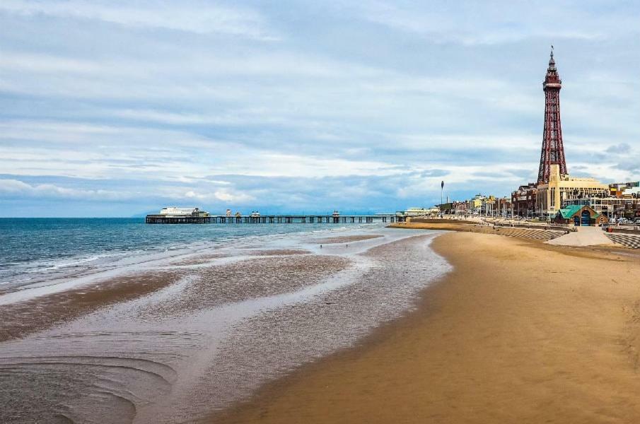 Friends Hotel Blackpool Extérieur photo